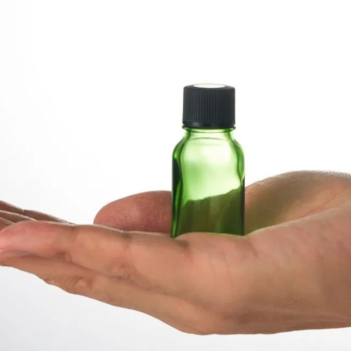 アロマタイプ遮光瓶エムボトル　No.10 グリーン
